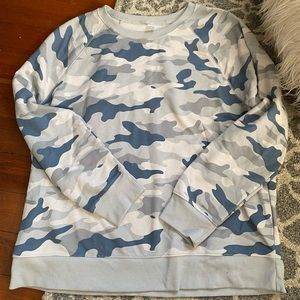 NWOT Blue camo sweatshirt